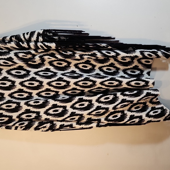 Macbeth collection by Margaret Joseph size M perfect for the ⛱️ - Picture 4 of 8